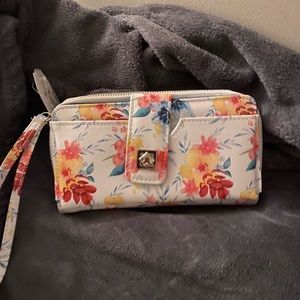 Multi Flower Clutch